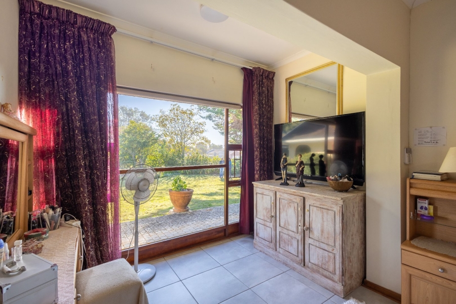 4 Bedroom Property for Sale in Lower Robberg Western Cape